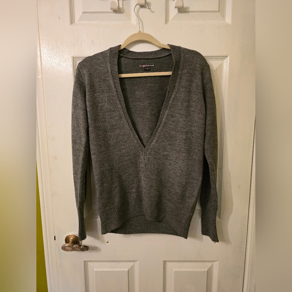Volcom Grey V Neck Sweater Size M
